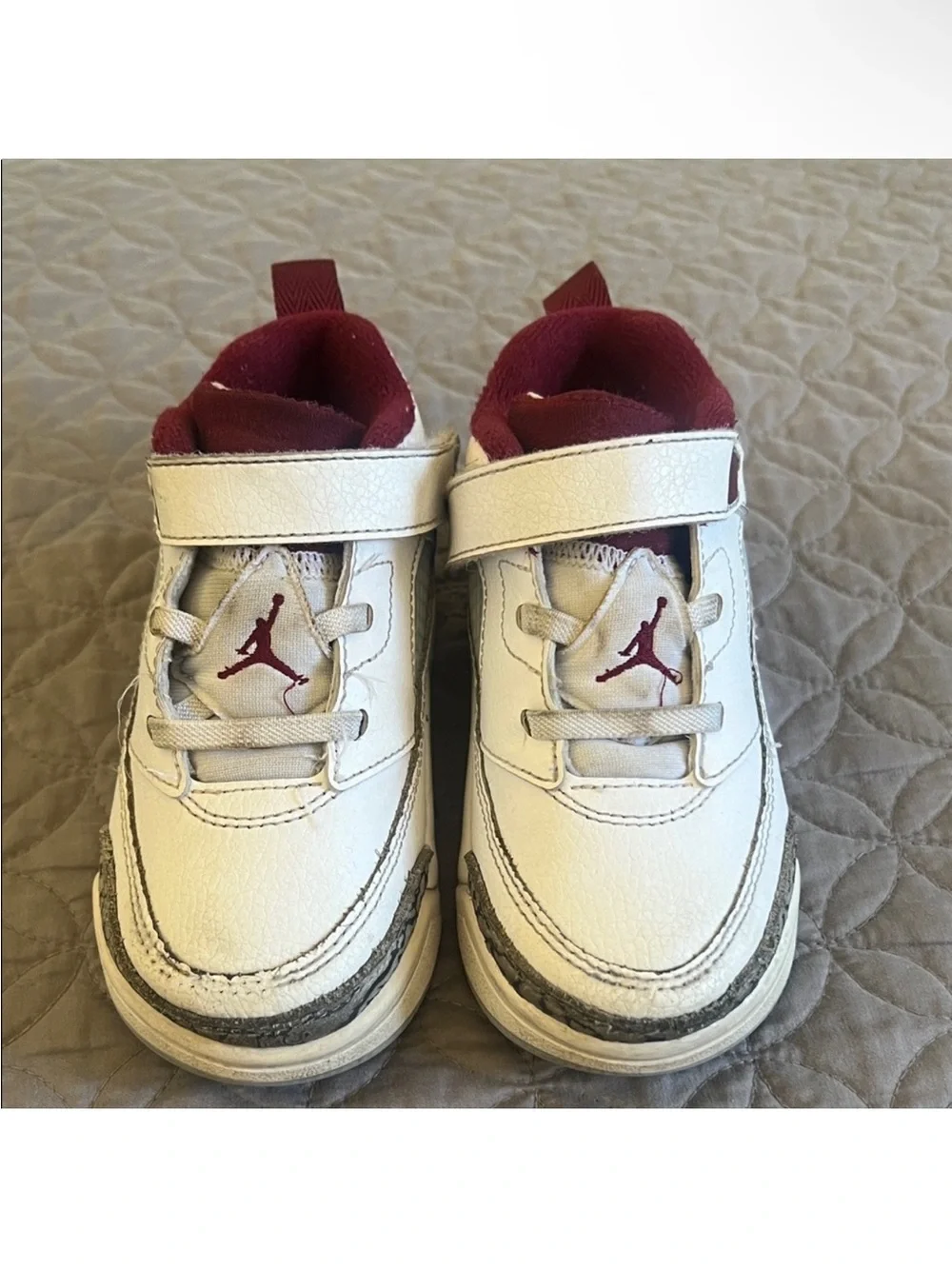 2 kids shoes